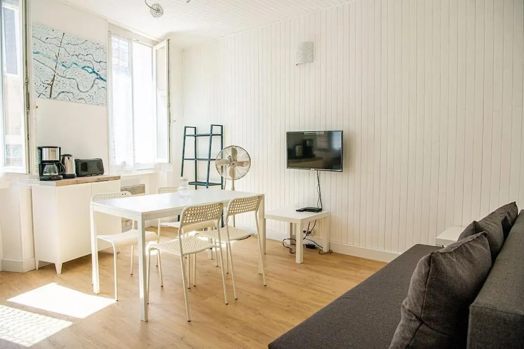 Latitude - Appartement Proche Notre Dame De La Garde Marseille 0*,  France
